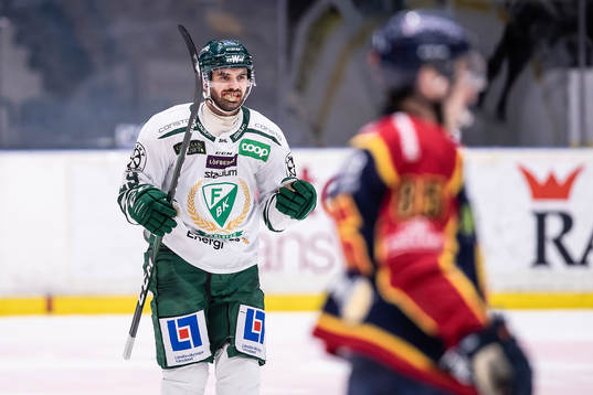 Färjestads Martin Johansson jublar