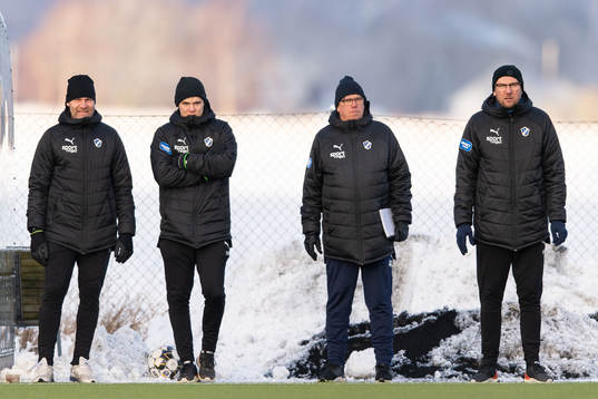 Halmstads tränarstab från vänster assisterande tränare