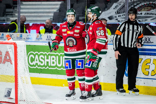 Frölundas Jonathan Sigalet jublar med Patrik Carlsson