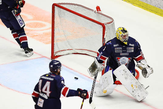 Mål 0-1 förbi Linköpings målvakt David Rautio