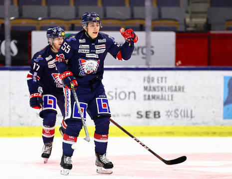 Linköpings Max Lindroth jublar