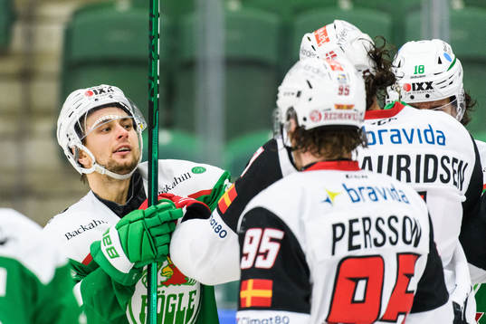 Malmö Redhawks Oliver Lauridsen i bråk med Rögles Daniel