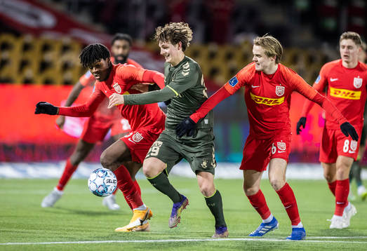 [DK=20210204: Tochi Phil Chukwuani (45), FC Nordsjælland,