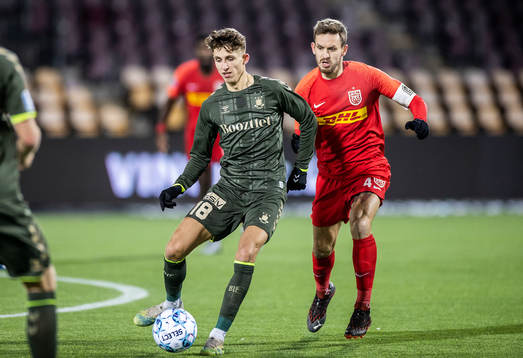  [DK=20210204: Jesper Lindstrøm (18), Brøndby IF og Kian Hansen (4), FC Nordsjælland]