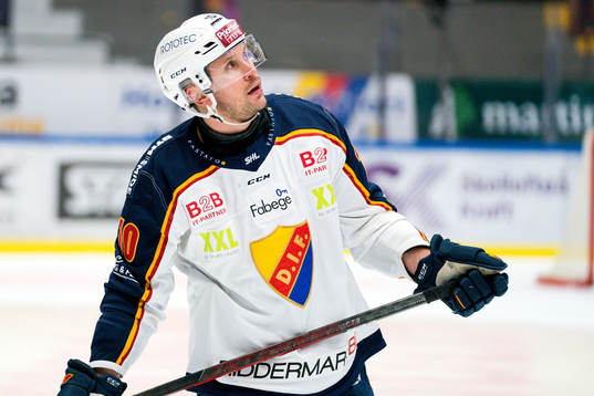 Djurgårdens Niclas Bergfors jublar