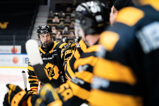 Skellefteås Simon Robertsson jublar