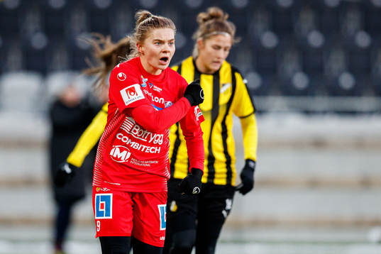 Linköpings Therese Simonsson jublar