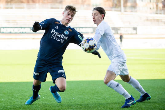 Utsiktens Albin Skoglund och Örgrytes Lukas Browning