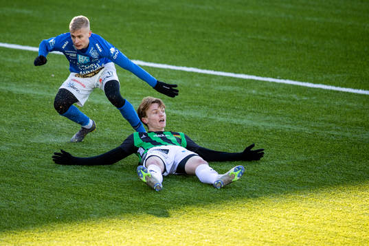 GAIS Julius Johansson mot Norrbys Viktor Bergh 