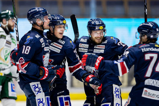 Linköpings Alexander Johansson jublar