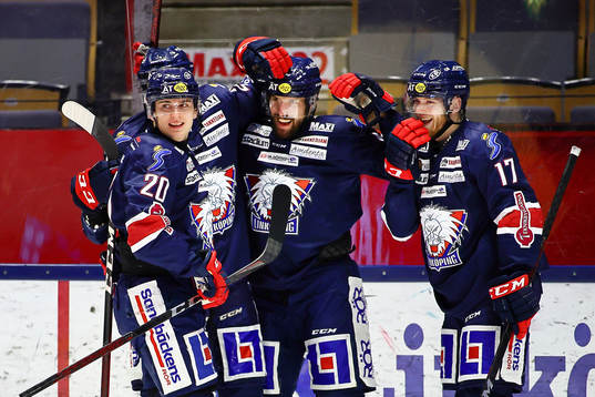 Linköpings spelare jublar