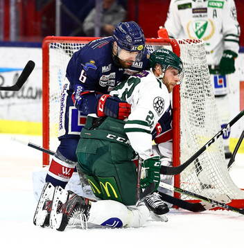 Linköpings Jonas Holös och Färjestads Per Åslund