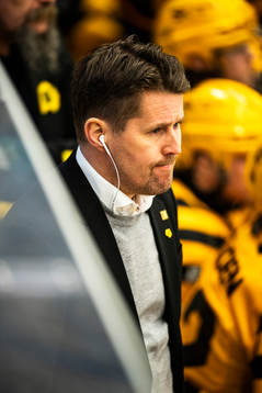 Skellefteås tränare Stefan Klockare