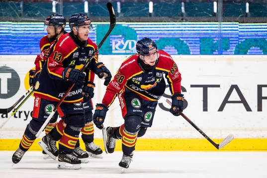 Djurgårdens Alexander Holtz jublar