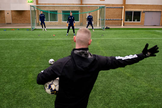 Sundsvalls målvaktstränare Tommy Naurin och målvakterna Gustav Molin, Andreas Andersson och Oscar Jonsson