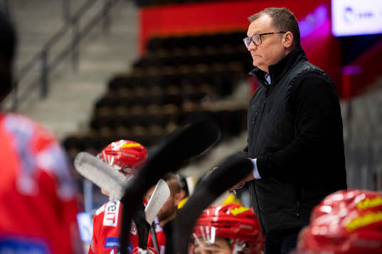 Modos tränare Magnus Sundquist