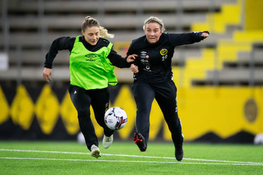 Cornelia Lind Kékesy och Ebba Johansson