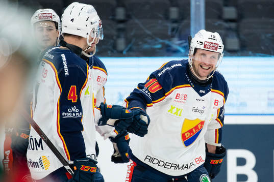 Djurgårdens Niclas Bergfors jublar