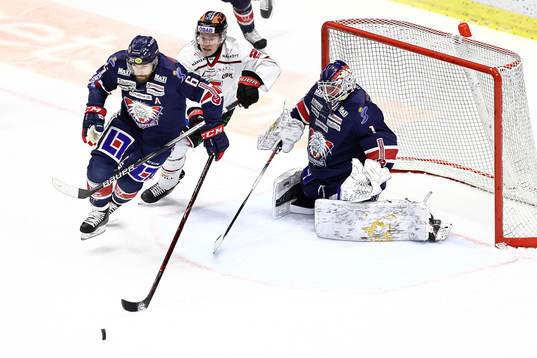 Linköpings Jonas Holös och målvakt David Rautio