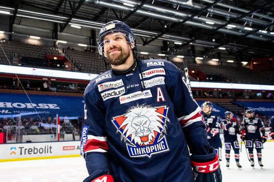 Linköpings Jonas Holös jublar