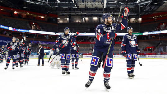 Linköping med Jimmy Andersson jublar