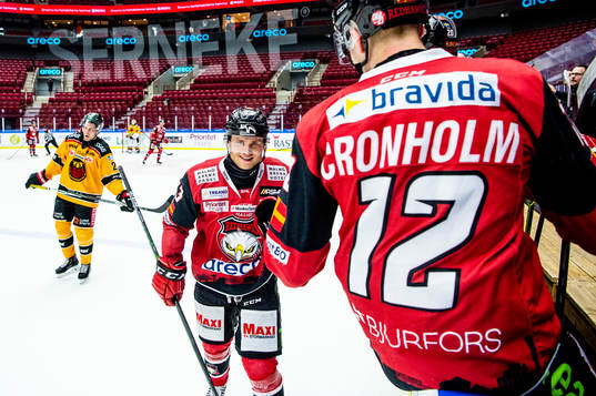 Malmö Redhawks Christoffer Forsberg jublar