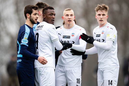 Malmö FFs Adi Nalic och Helsingborgs Alhaji Gero , Jakob