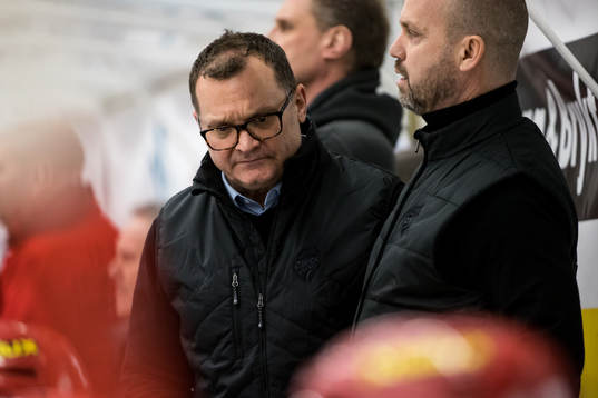 Modos tränare Magnus Sundquist