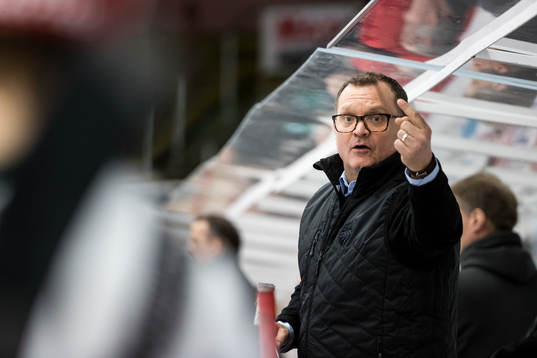 Modos tränare Magnus Sundquist