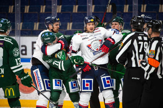 Linköpings Jarno Kärki, Linköpings Mattias Bäckman och
