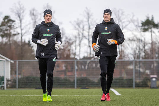 Målvakterna Philip Mårtensson och August Strömberg