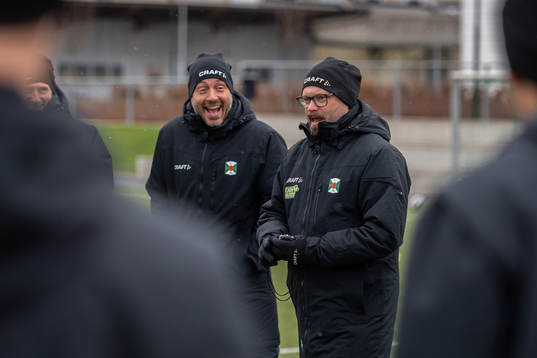 Assisterade tränare Danijel Milovanovic och Tränare