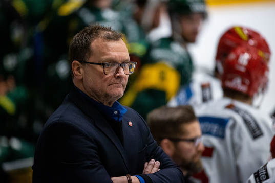 Modos tränare Magnus Sundquist