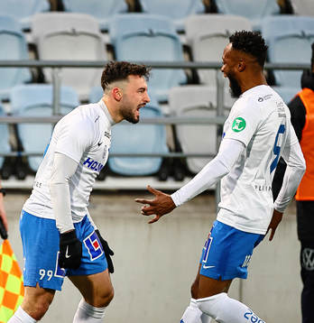 IFK Norrköpings Sead Haksabanovic och Samuel Adegbenro