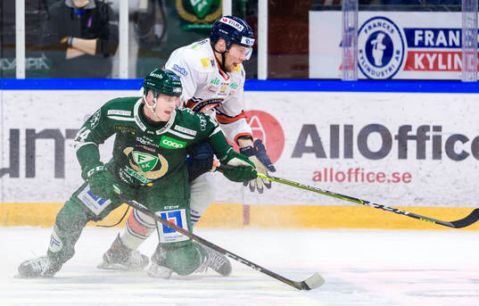 Färjestads Jacob Peterson och Växjös Ilari Melart