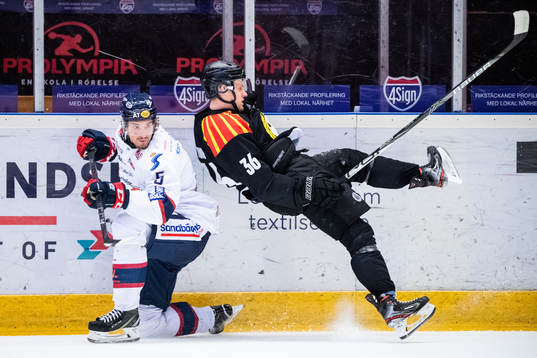 Linköpings Mattias Bäckman och Brynäs Linus Ölund