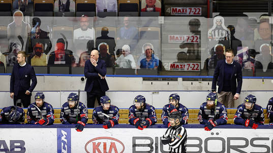 Linköpings båd med tränare Daniel Eriksson ,