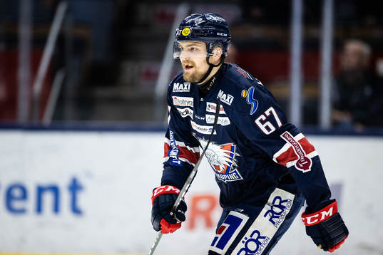 Linköpings Jarno Kärki jublar