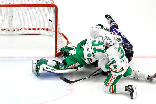 Mål 2-0 av Linköpings Broc Little förbi Rögles målvakt