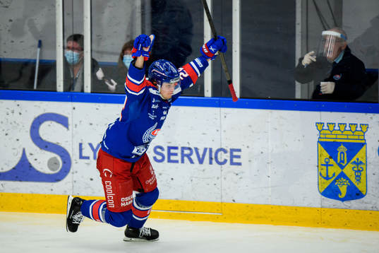 Oskarshamns John Dahlström jublar