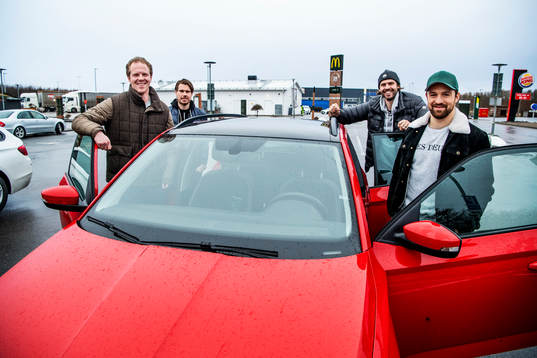 Hockeyspelarn Mattias Persson, Marcus Olsson, Christopher