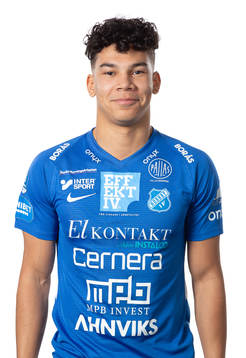 Norrbys Benjamin Arapovic poserar för ett porträtt den 18 mars 2021 i Borås.
