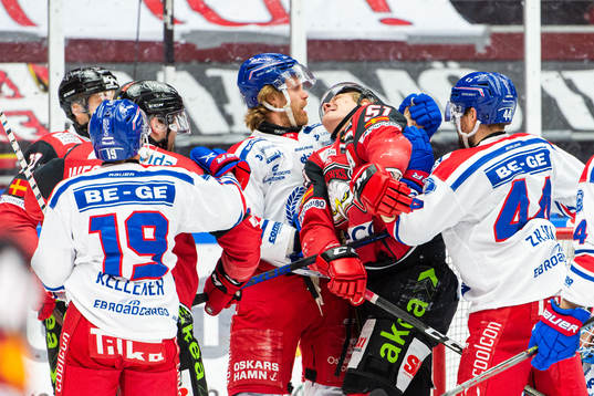 Malmö Redhawks Emil Sylvegård i bråk med Oskarshamns