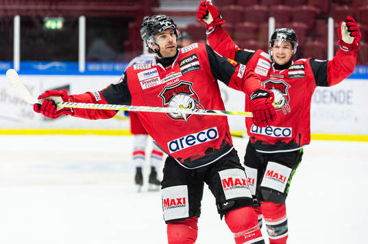Malmö Redhawks Patrik Hersley jublar