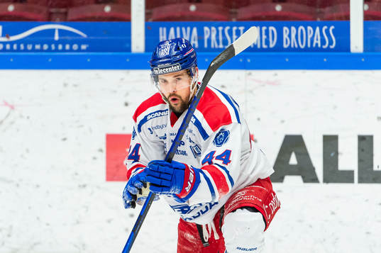 Oskarshamns Nolan Zajac jublar