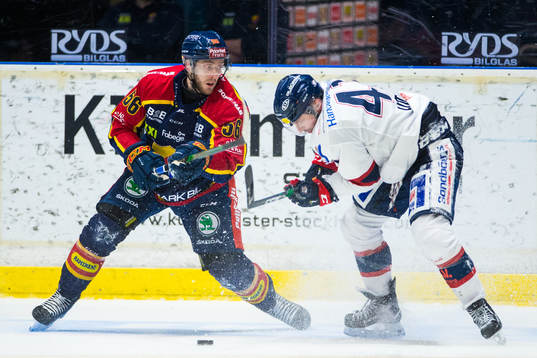 jurgårdens Robin Norell och Linköpings Broc Little