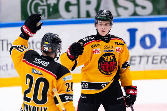 Luleås Nils Lundkvist jublar