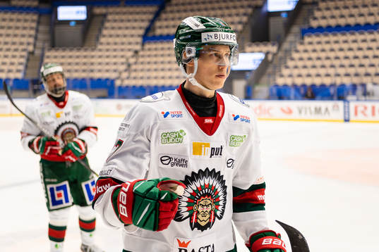 Frölundas Robin Alvarez jublar