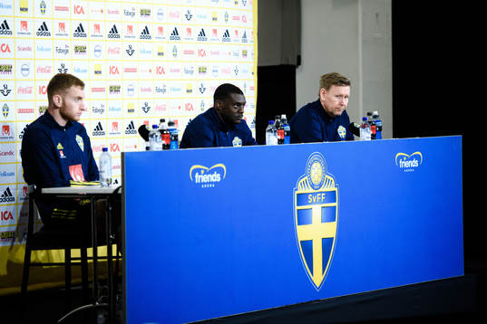 Ken Sema, Dejan Kulusevski and Anders Wettergren, assistant