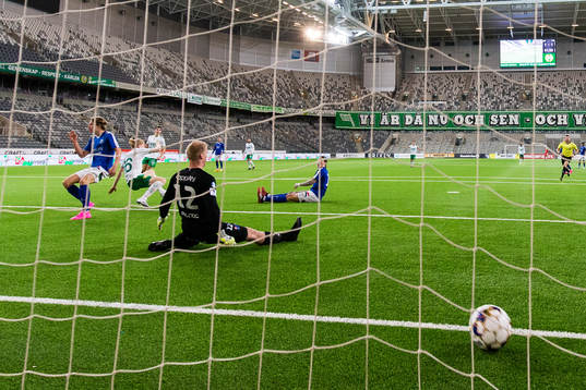 Hammarbys Gustav Ludwigson gör 2-1 för Hammarby bakom